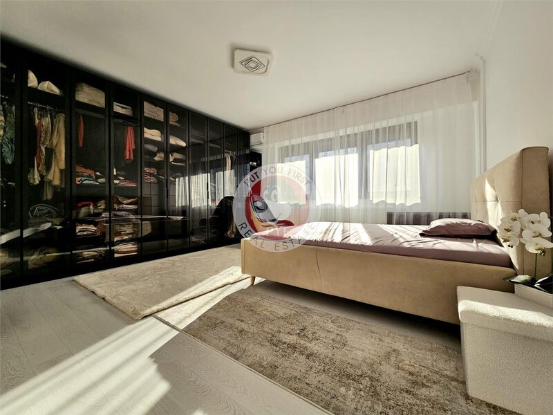 Perla | 4 camere | Lux | 111mp | Open space | B12248